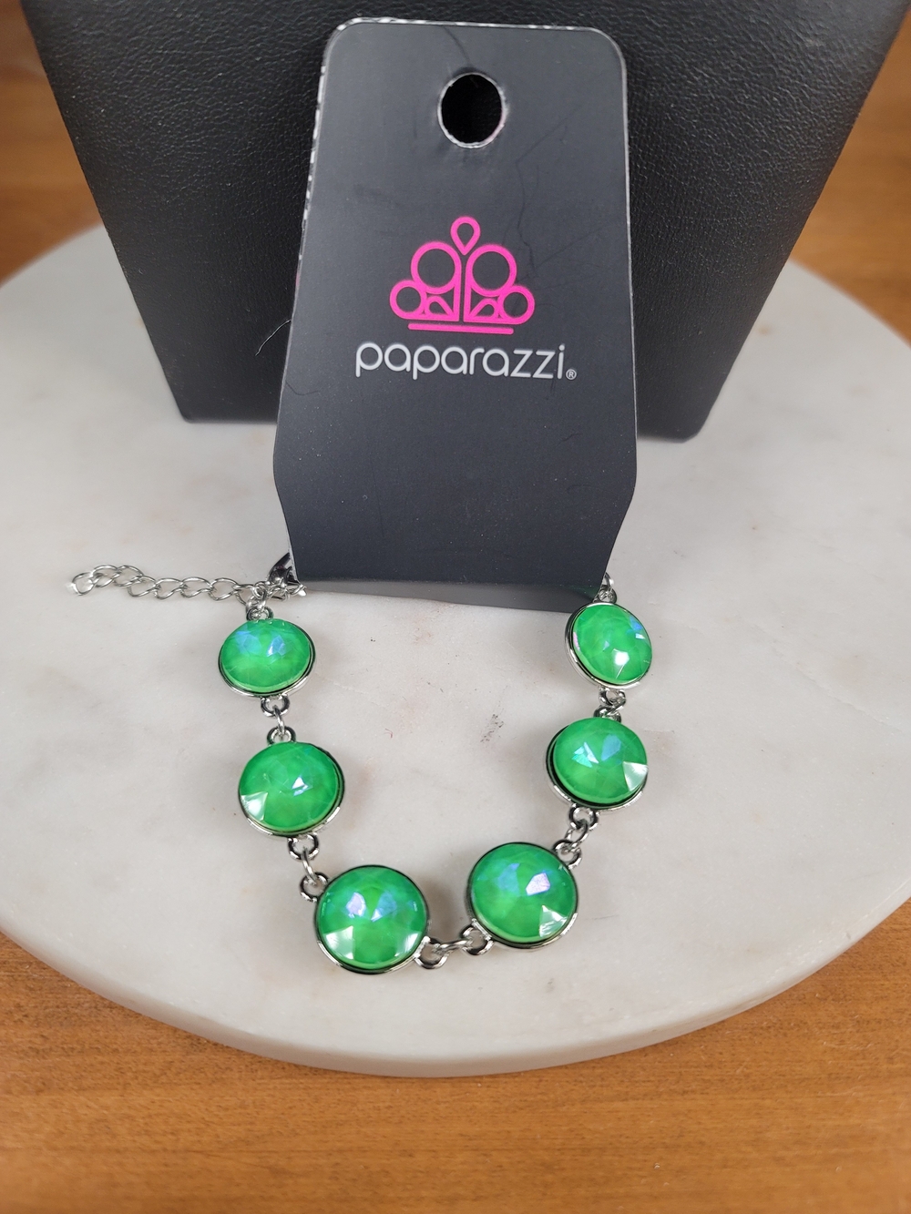 Paparazzi Shimmering Green Faceted Bracelet